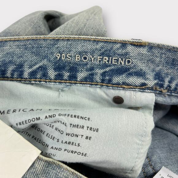 American Eagle 90s Boyfriend Jean Size 18 Short NEW - Picture 6 of 10